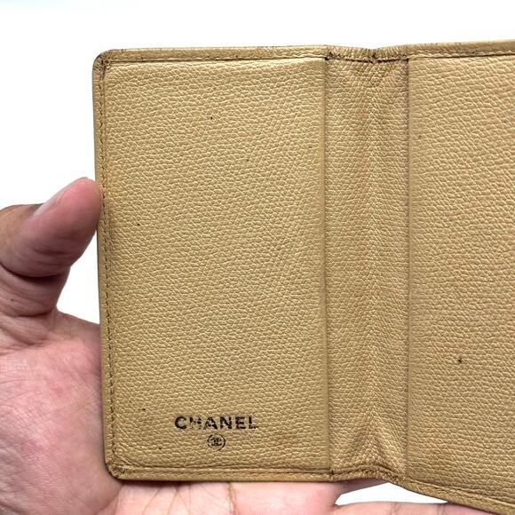 Chanel Beige Bifold Wallet - Picture 15 of 16
